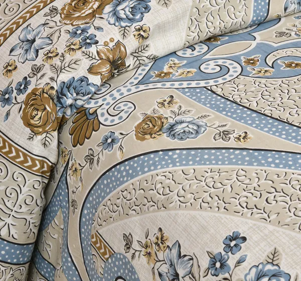 Blue_Cotton_Royal_Elegance_Double_Bedsheet_With_Pillow_Cover_100_X_108_Cm
